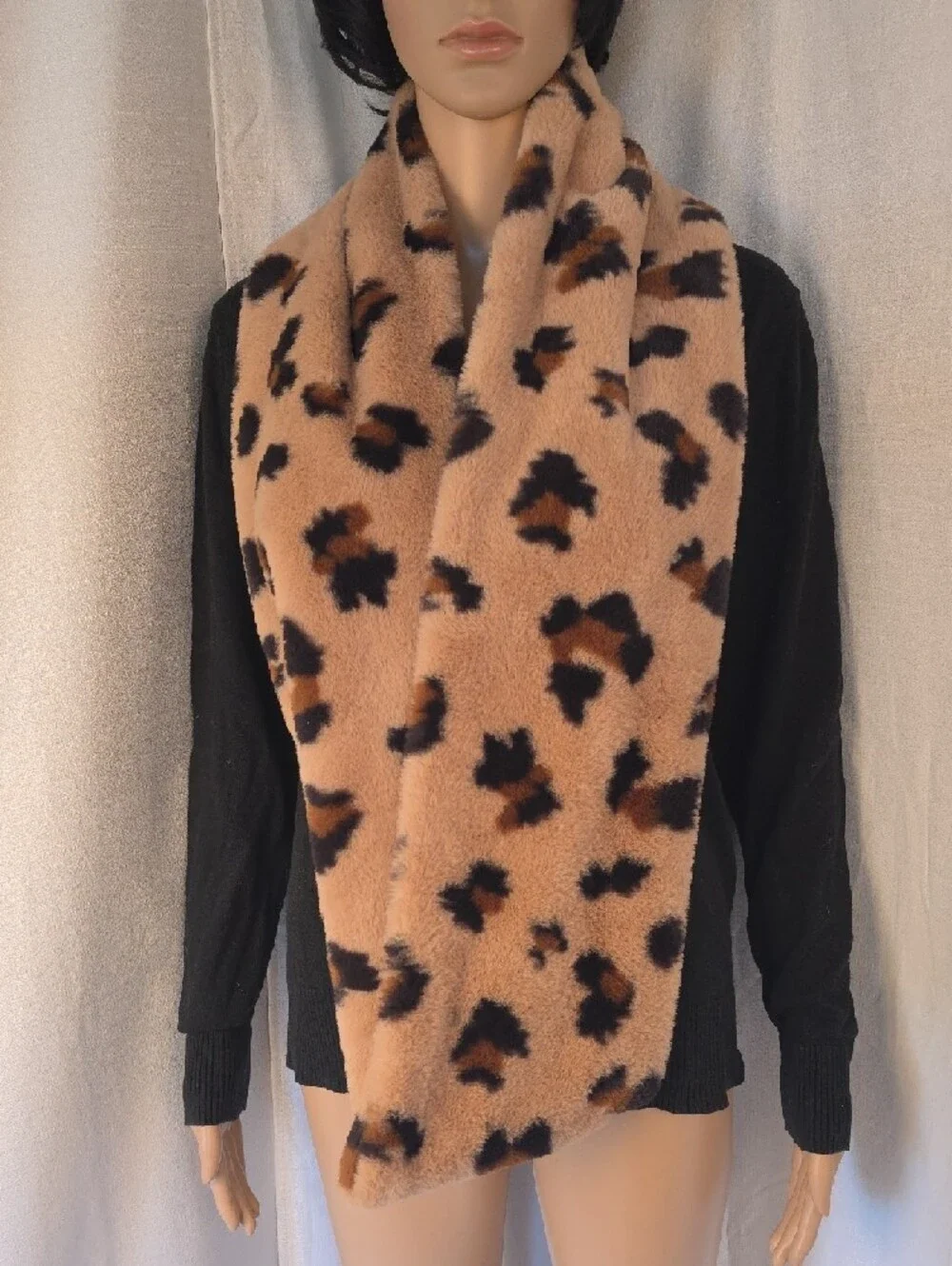 Cozy Chic Faux Fur Leopard Print Infinity Scarf
